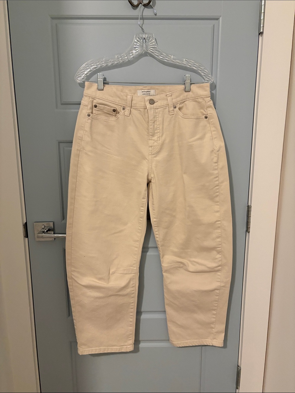 Banana Republic Mid Rise Barrel Leg Jean